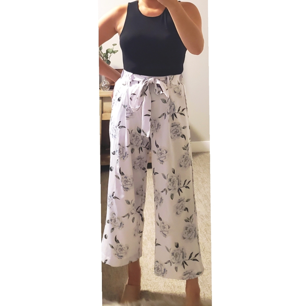 *2 for $25* High waited crop floral pants